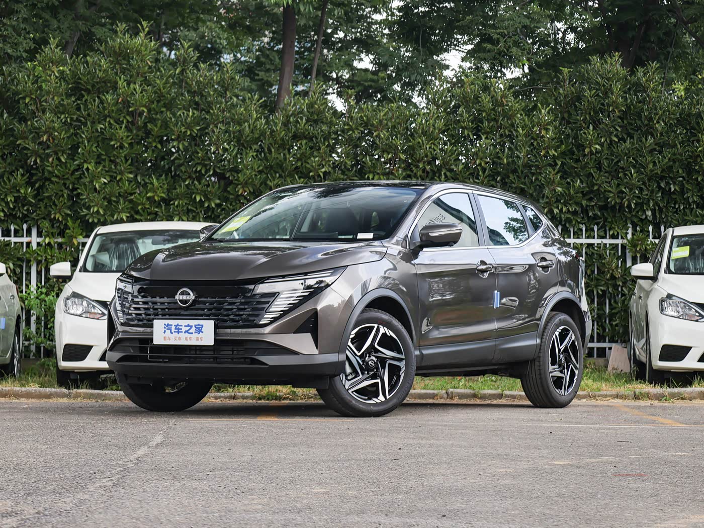 Nissan Qashqai 2025 FACELIFT Honor 2.0 L CVT